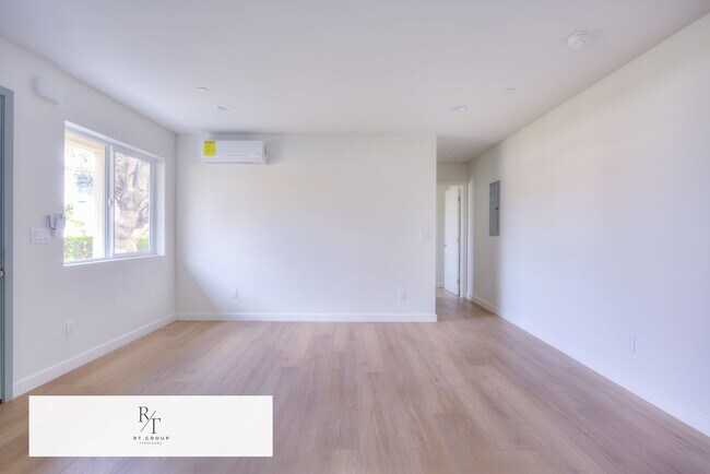 Building Photo - 2 Bed | 2 Bath | Alhambra School District