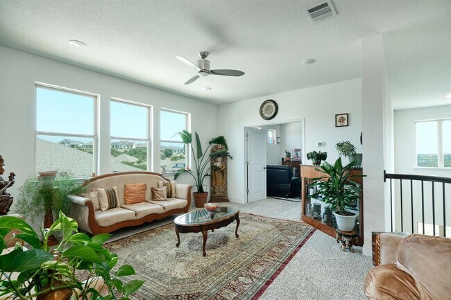 Building Photo - 258 Baldovino Skyway