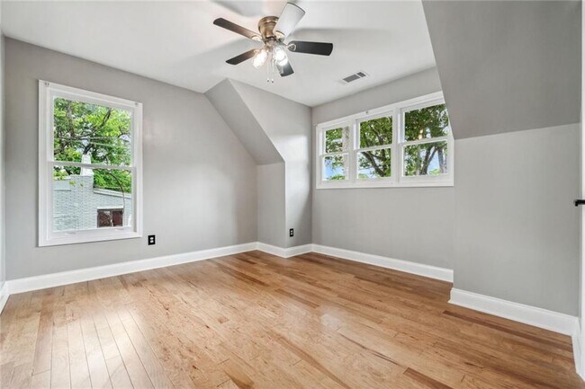 Building Photo - 3131 Washington Rd