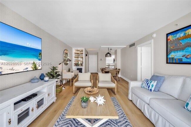 Building Photo - 6917 Collins Ave