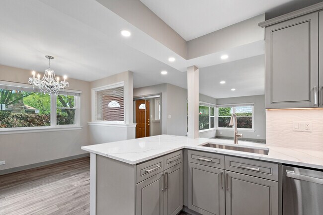 Building Photo - 3001 W Chase Ave