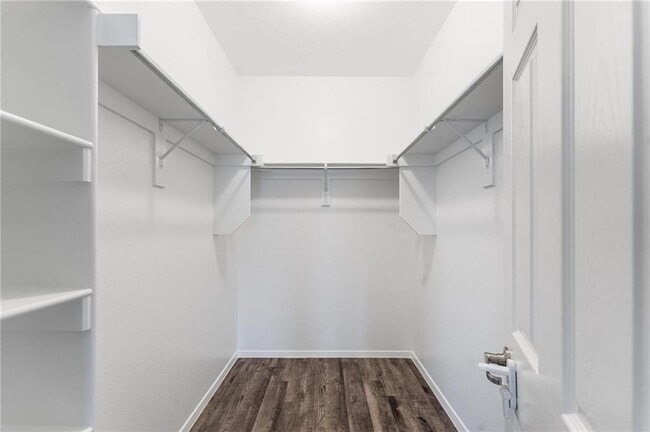 Building Photo - 6601 SW Chestnut Hill Rd