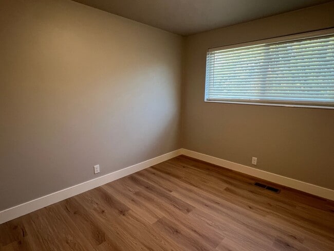 Building Photo - Home in Nephi, UT