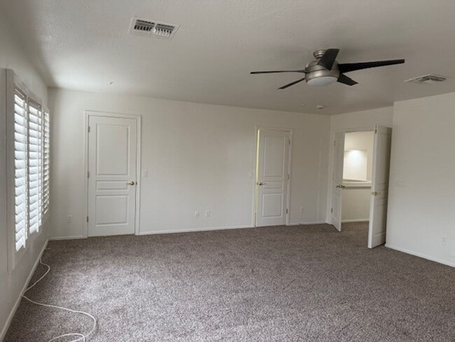 Building Photo - Flag Homes - 029