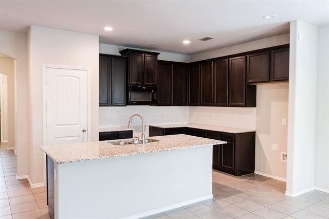 Building Photo - 6325 Longhorn Herd Ln