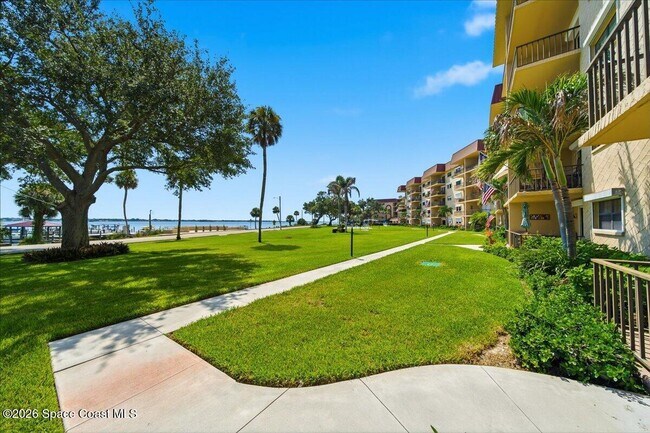 Building Photo - 1025 Rockledge Dr