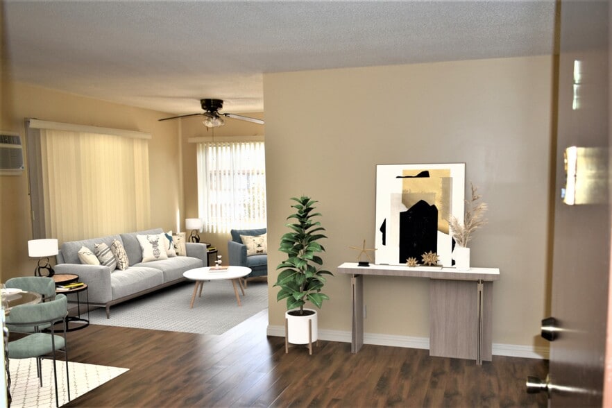 Building Photo - 1475 S Wooster St