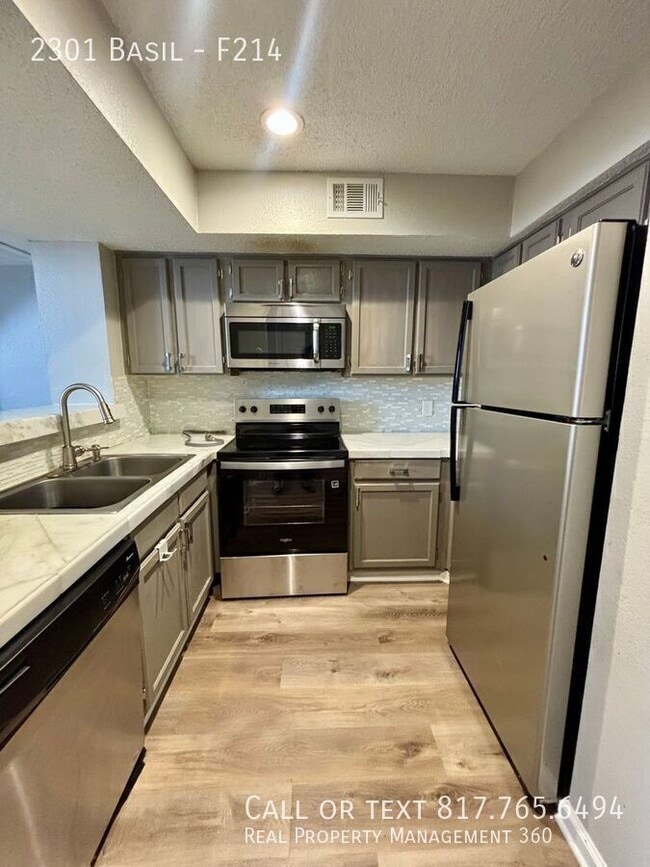 Building Photo - 2301 Basil-F214