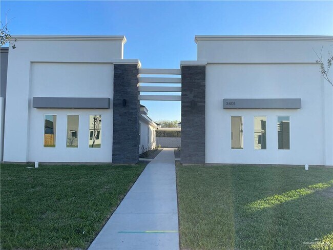 Primary Photo - 3401 Frio Ave