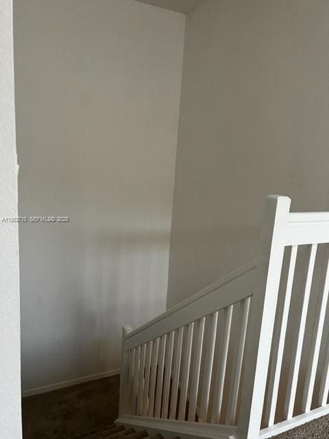 Building Photo - 608 NE 33rd Terrace