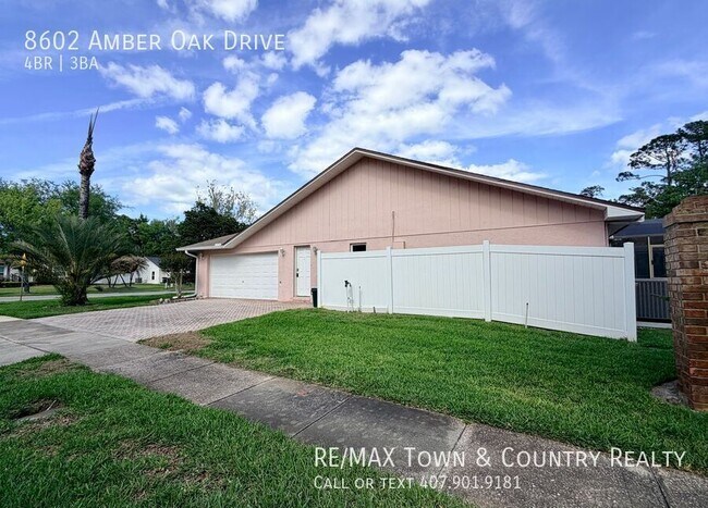 Building Photo - 8602 Amber Oak Dr