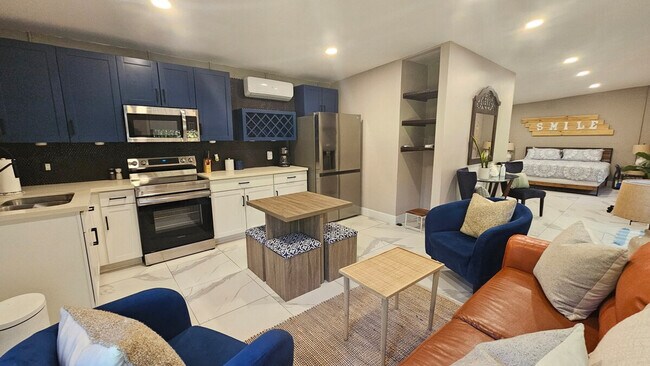 Building Photo - 15400 SW 237th St