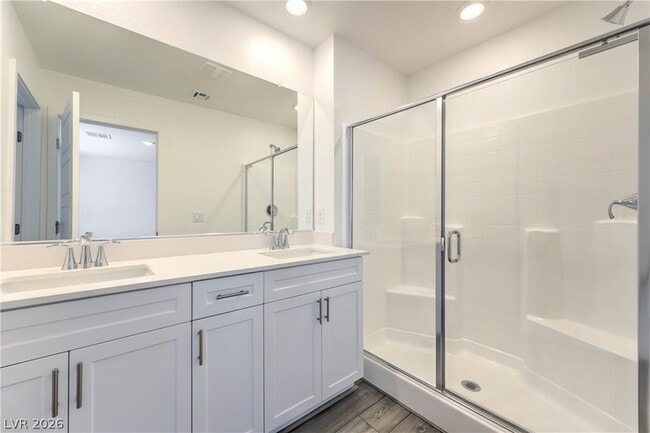 Building Photo - 776 Fallen Phoenix St