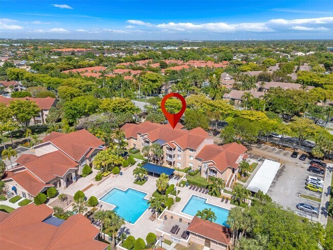 Building Photo - 10630 SW 157th Ct