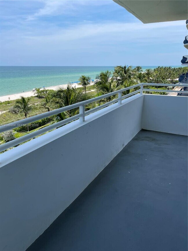 Building Photo - 8911 Collins Ave