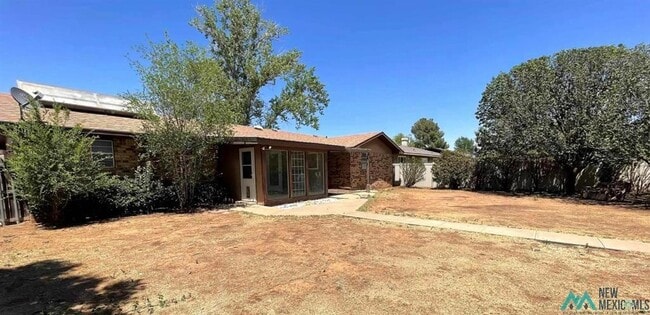 Building Photo - 3705 Tom Watson Dr