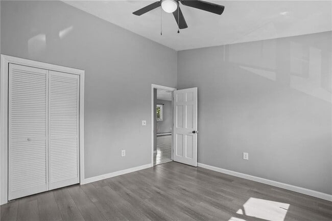 Building Photo - 1041 Atwood Ave