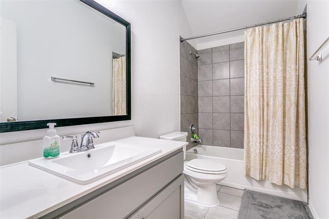 Building Photo - 9831 Romo St