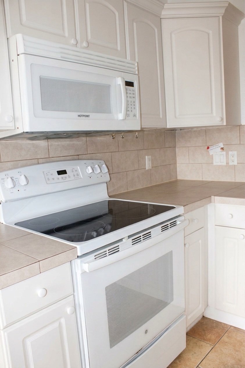 Building Photo - 8829 Coral Palms Ct