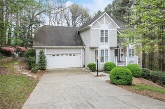 Building Photo - 3800 Running Fox Dr