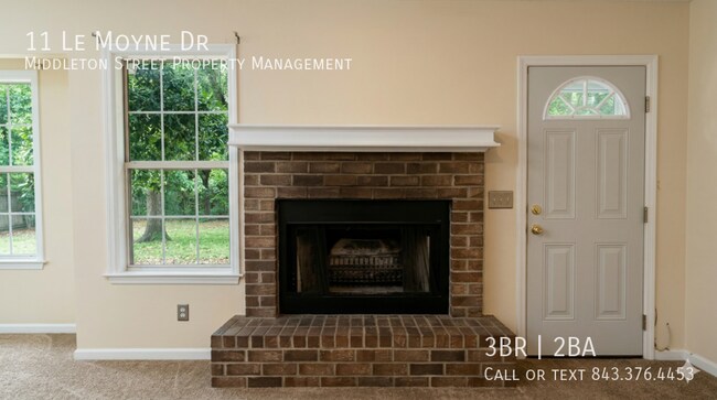 Building Photo - 11 Le Moyne Dr