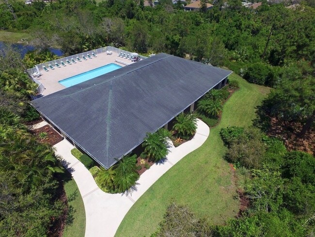 Building Photo - 309 Swallowtail Ln
