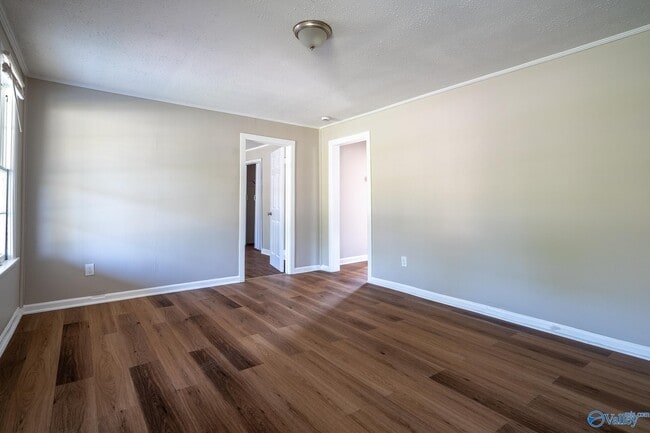 Building Photo - 2208 Old Gurley Pike