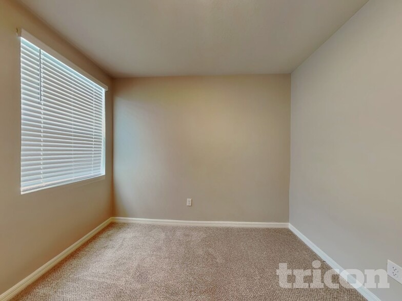 Building Photo - 7148 Boggy Crk Pl