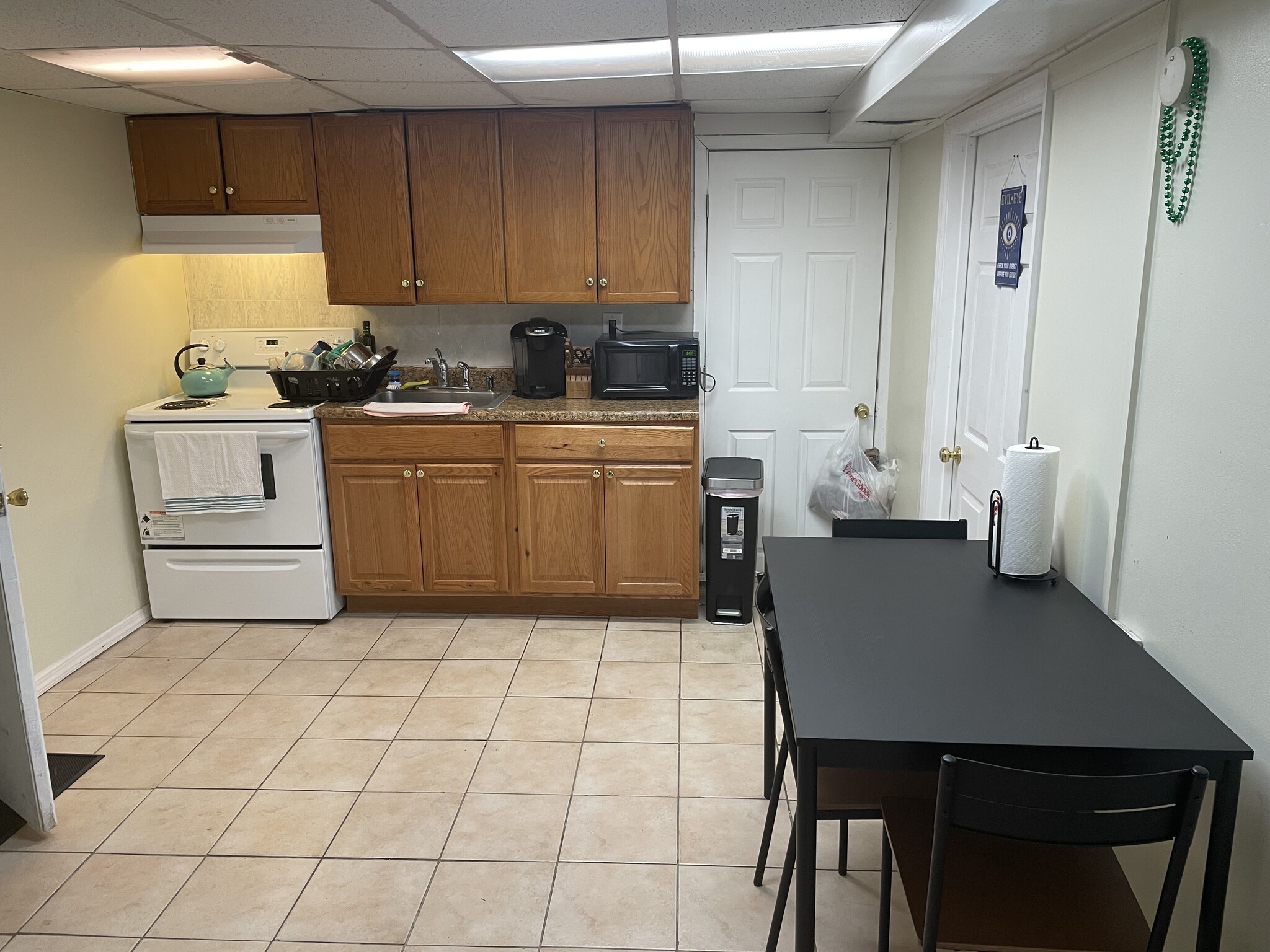 Building Photo - 976 Jerusalem Ave