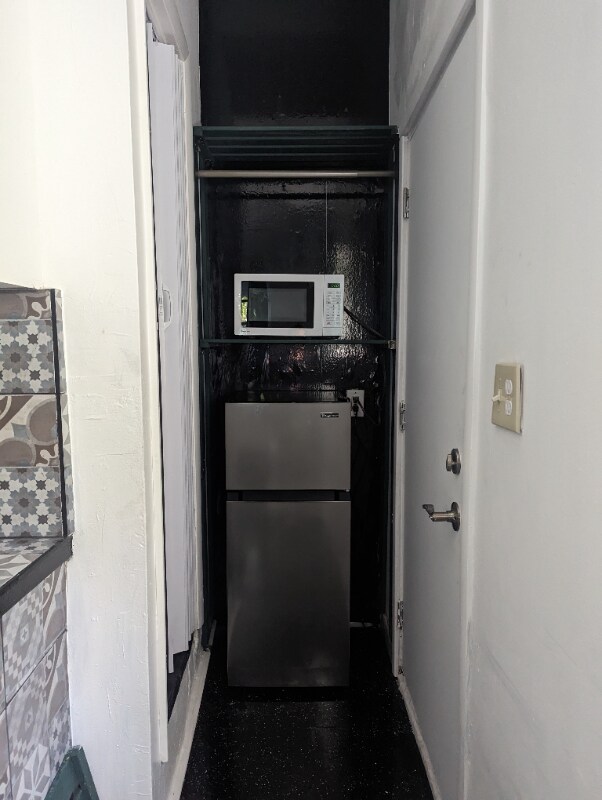 Building Photo - 1145 NW 48th St