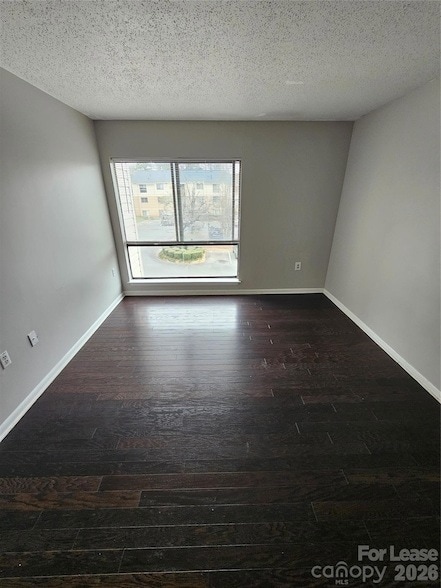 Building Photo - 4811 Spring Lake Dr
