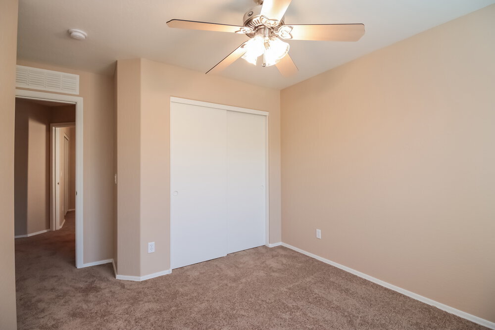 Building Photo - 39670 N Kristy Ln