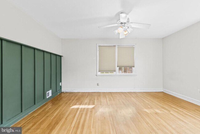 Building Photo - 4 E Franklin Ave