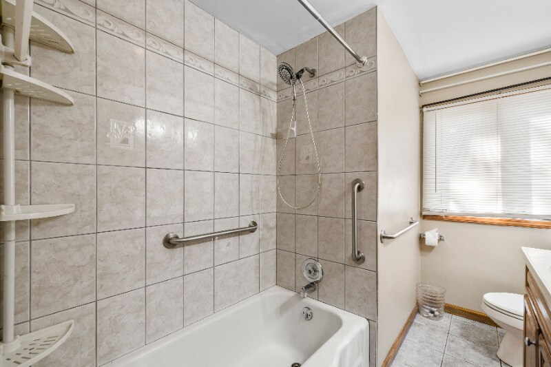 Building Photo - 110 Rosemont Dr
