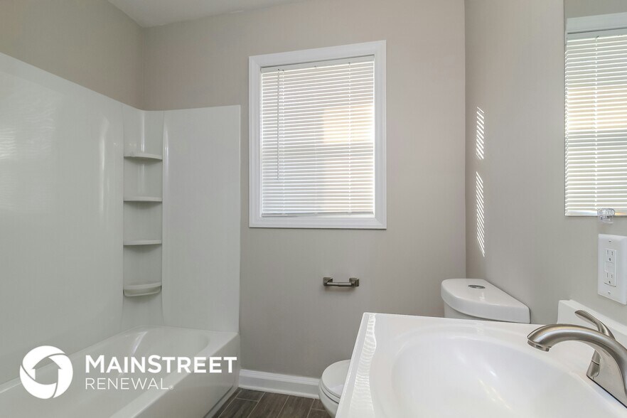 Building Photo - 936 Rock Spring Dr