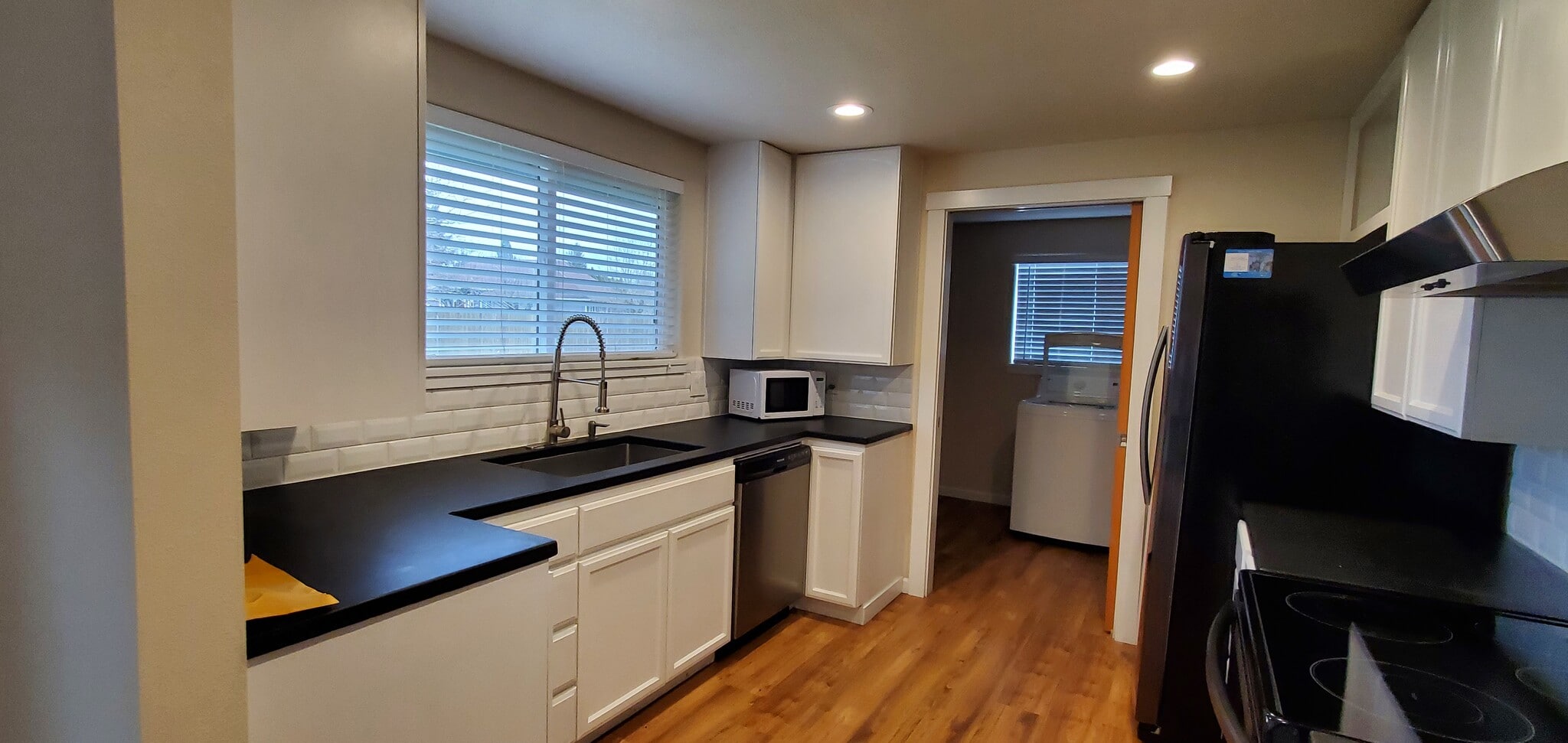 Building Photo - 5515 NE 41st Ave