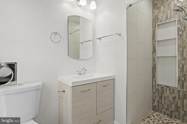 Building Photo - 5522 Conistone Ct