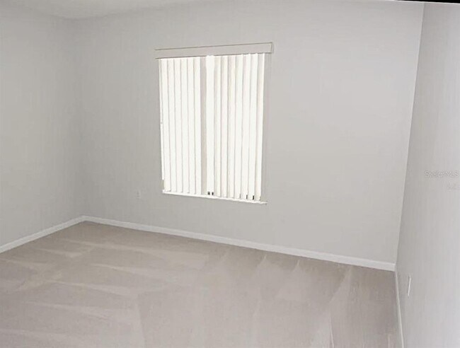 Building Photo - 1344 Pine Ridge Cir E