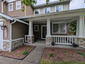 Building Photo - 4bd/2.5ba Snohomish Home