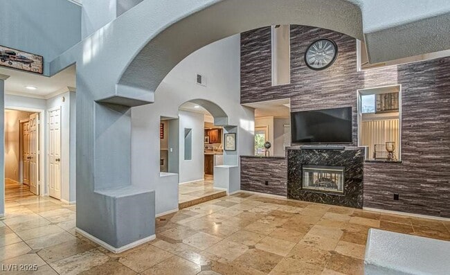 Building Photo - 7769 Verde River Way