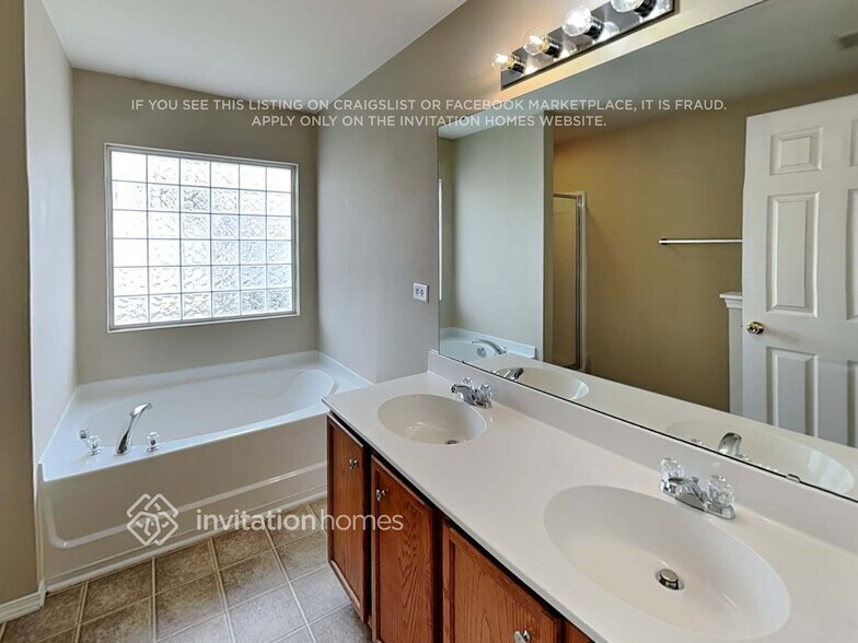 Building Photo - 8829 Chalkstone Rd