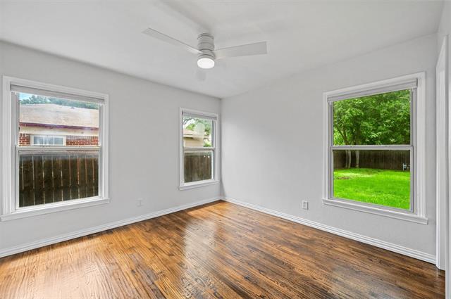 Building Photo - 11015 Stallcup Dr