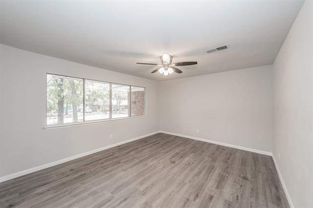 Building Photo - 6409 Yorkshire Dr