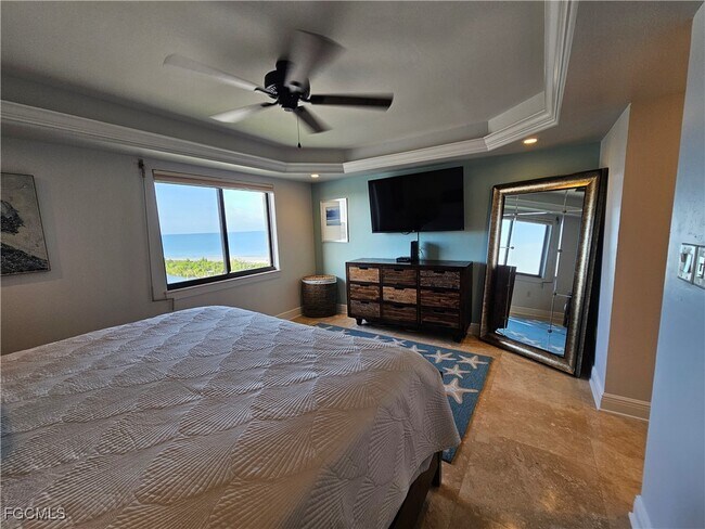 Building Photo - 6672 Estero Blvd