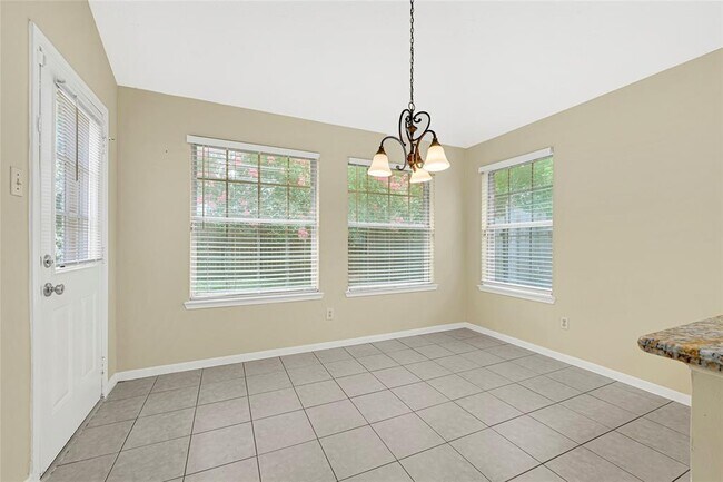 Building Photo - 7914 Rothesay Chase Rd
