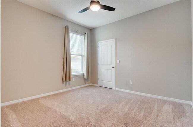 Building Photo - 413 Halter Dr