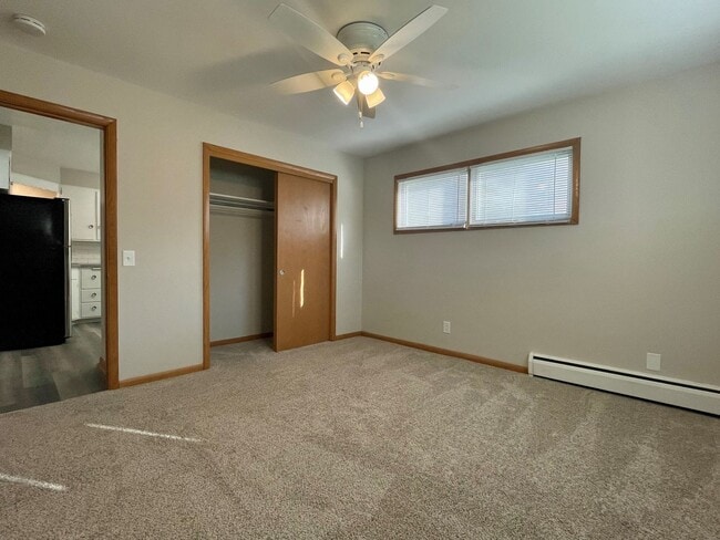 Building Photo - Newley Remodeled 1bed 1bath located near the Vilas neighborhood and hospitals