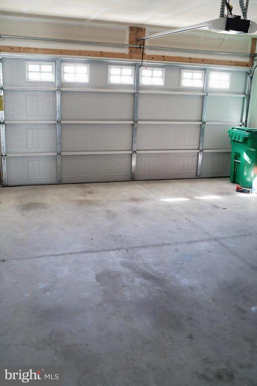 Building Photo - 36046 Auburn Wy