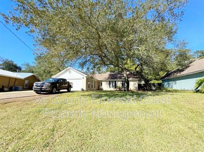 Building Photo - 1126 Bay Ct