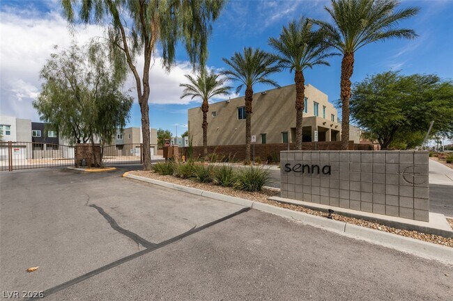Building Photo - 228 Frapuccino Ave